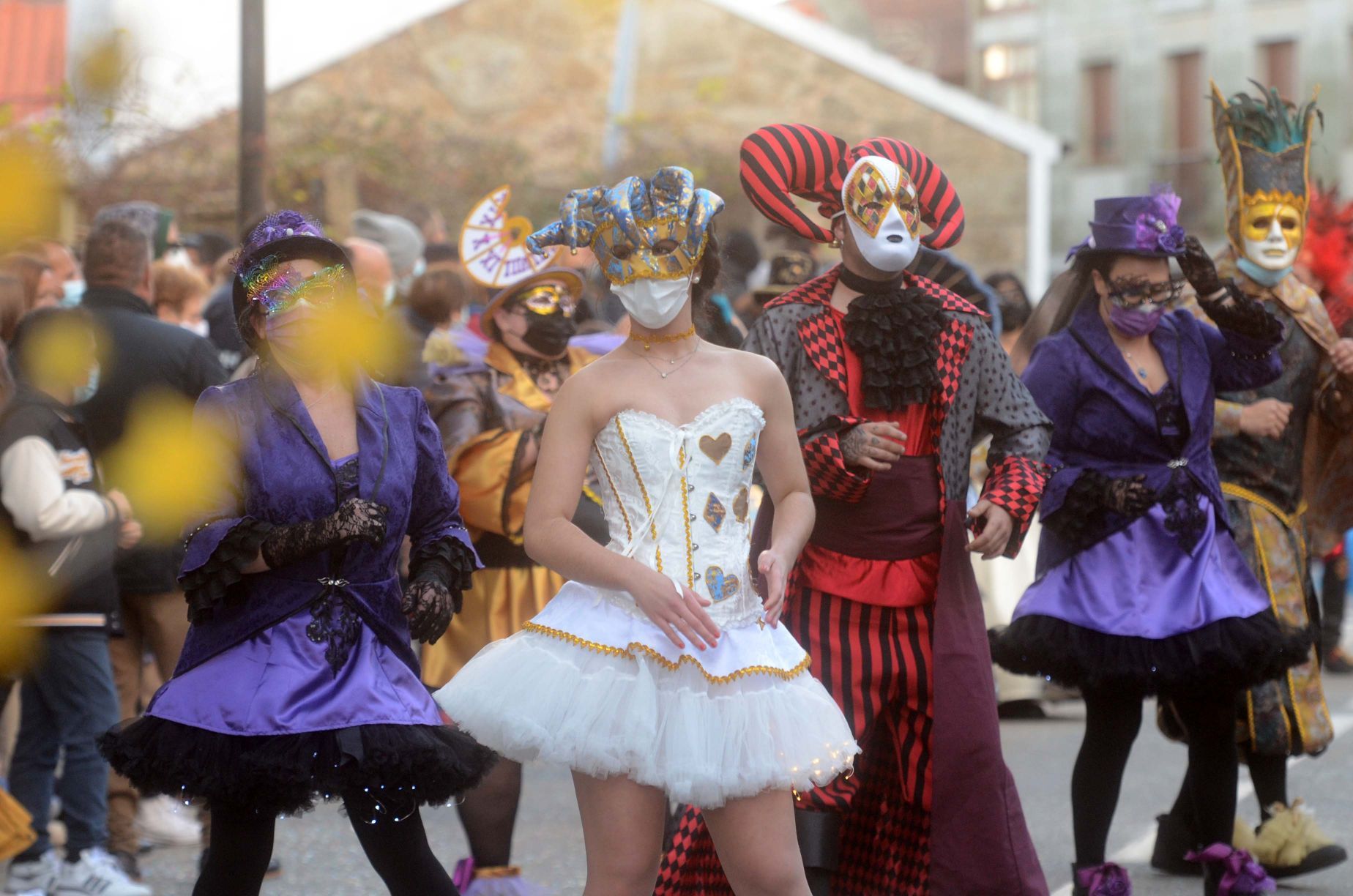 Desfile del Momo en Vilanova para despedir el Entroido 2022.