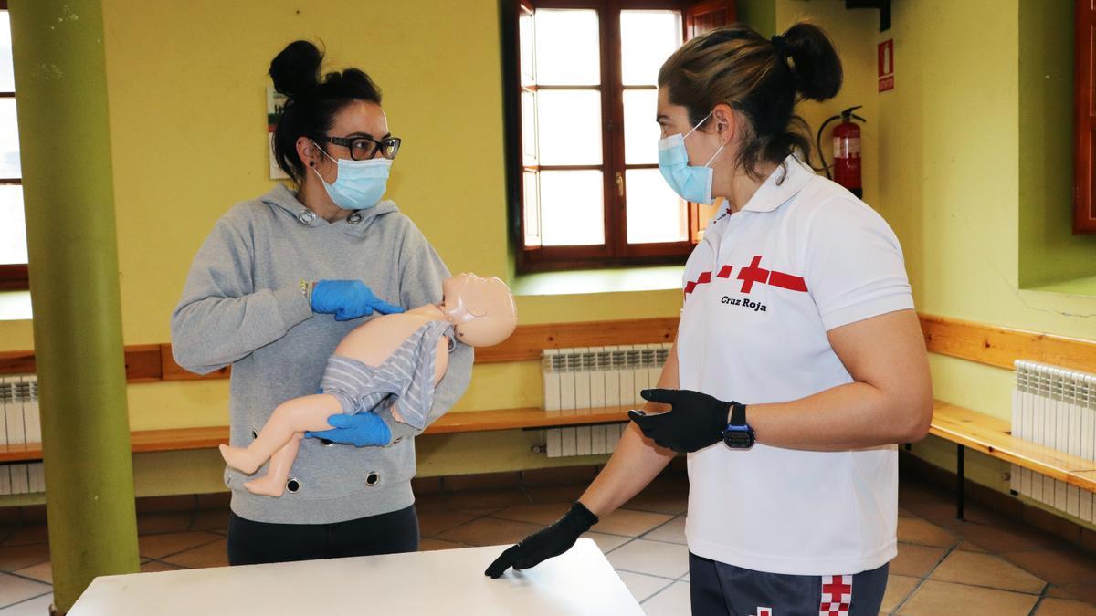 Primeros auxilios en Cruz Roja Zamora.
