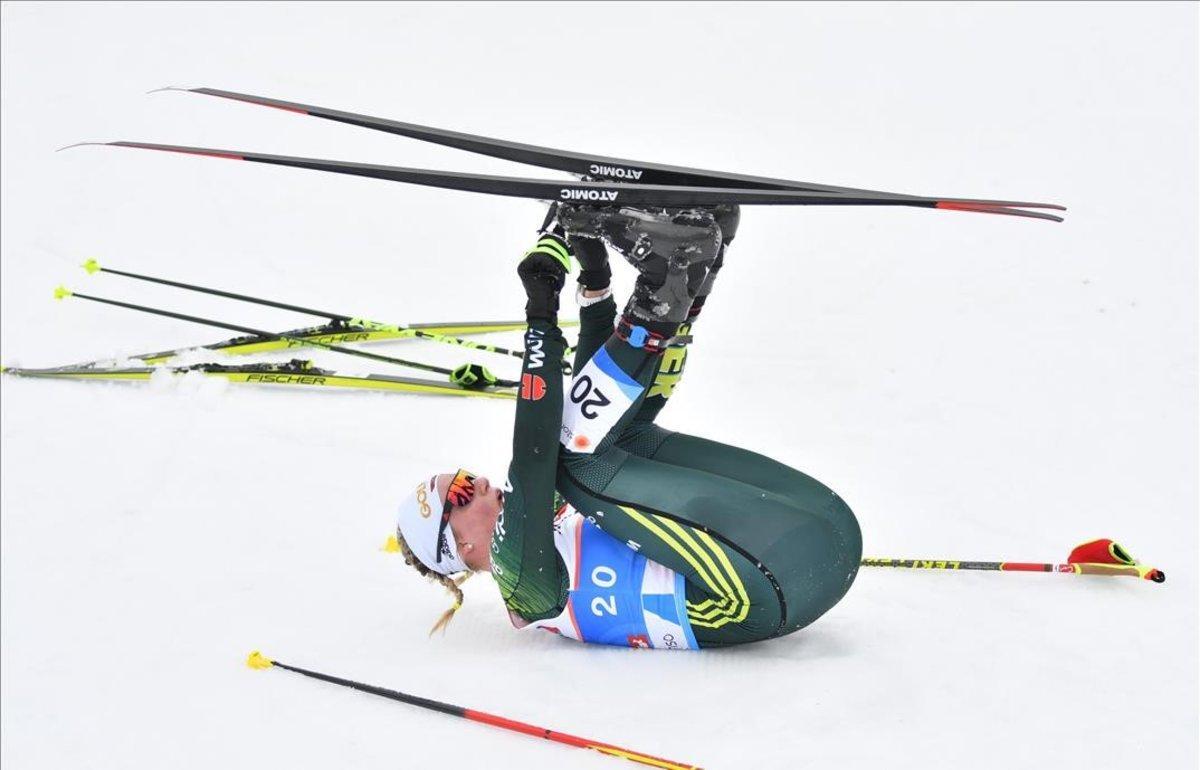 Victoria Carl tras la prueba de los 30 km en el Campeonato del Mundo de Esquí Nórdico en Austria.