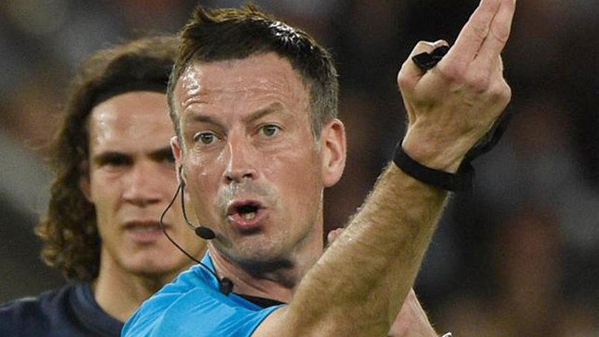 MarK Clattenburg tuvo un error impropio de un árbitro profesional