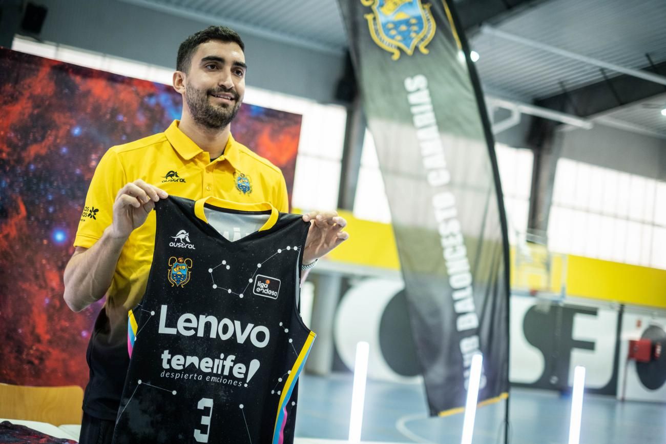 Presentación de Jaime Fernández, nuevo jugador del Lenovo Tenerife
