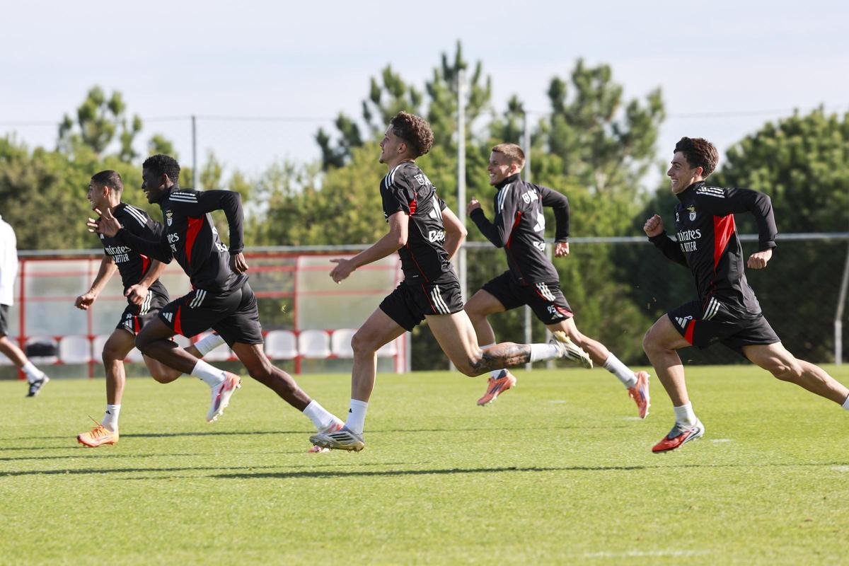 El Benfica crea un itinerario individualizado para cada jugador.