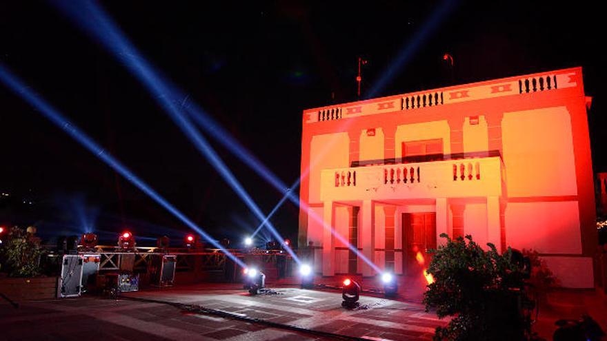 Tejeda se envuelve en un espectáculo de luz