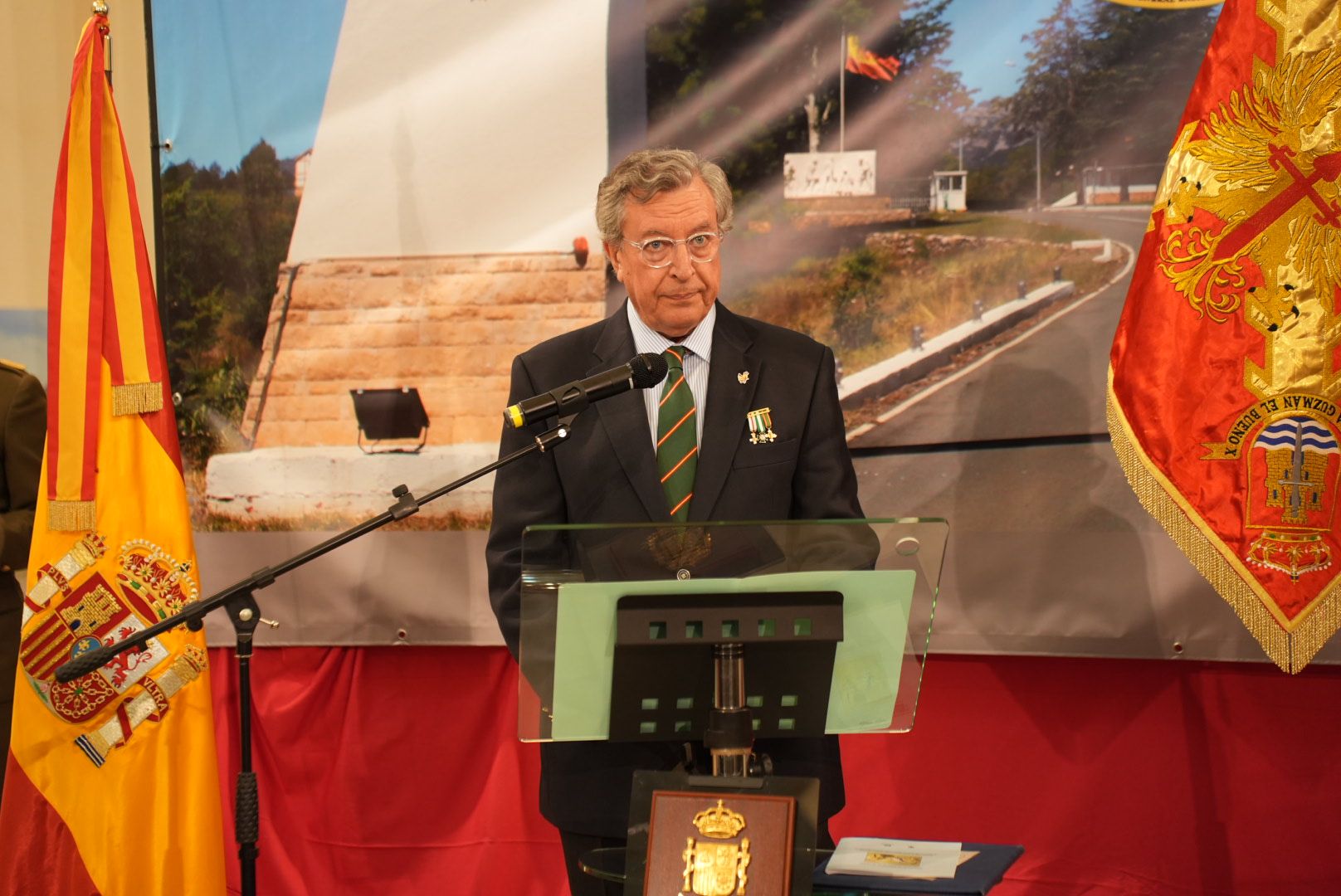 Exposición militar en San Felipe Neri