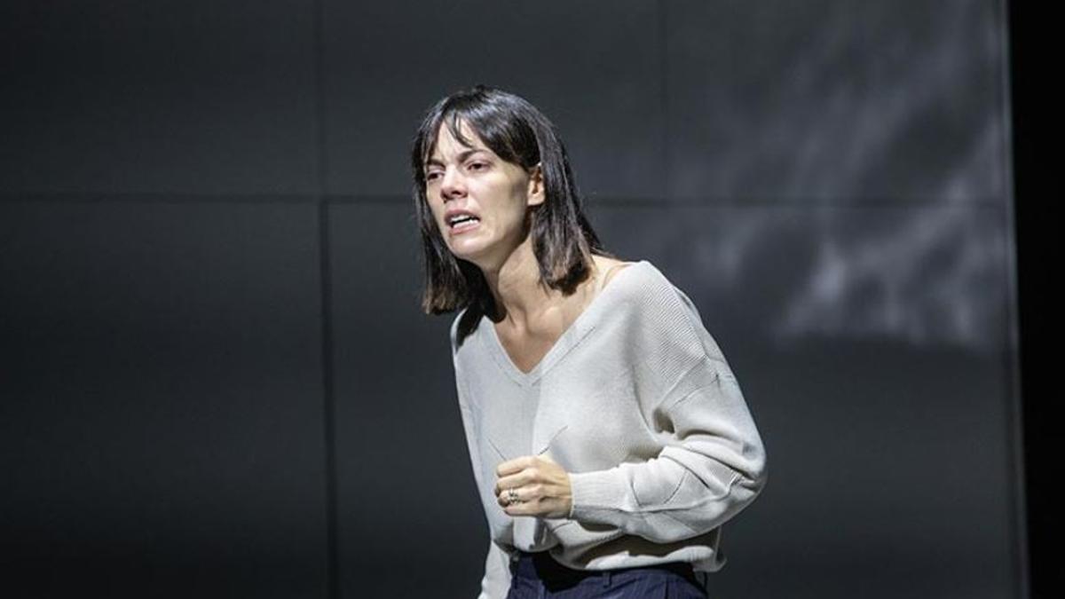 Victoria Luengo durante la representación de 'Prima facie'