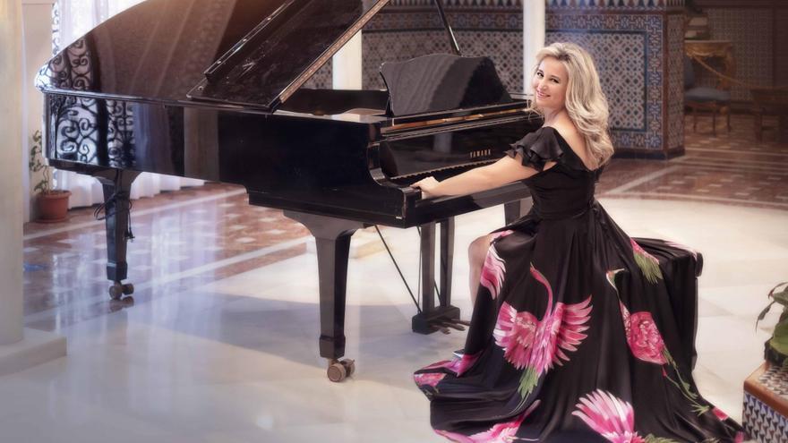 Paula Coronas ofrecerá el recital &#039;Grandes joyas del piano español&#039; en el ciclo &#039;Miradas al sur&#039;