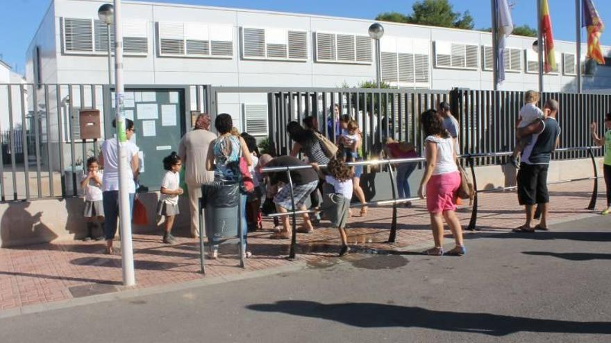 Orpesa multiplica las ayudas para libros de texto y material escolar