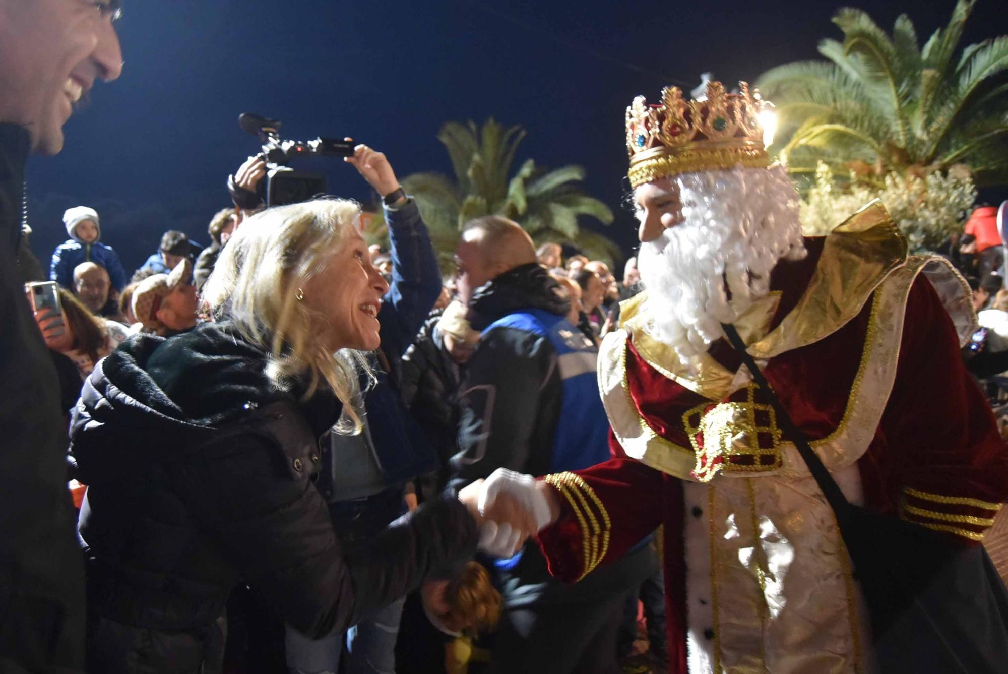 Mira aquí la galería de fotos completa de los Reyes Magos en Santa Eulària