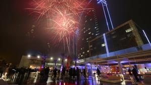 Fuegos artificiales tras las campanadas en el Hotel W, la pasada Nochevieja.