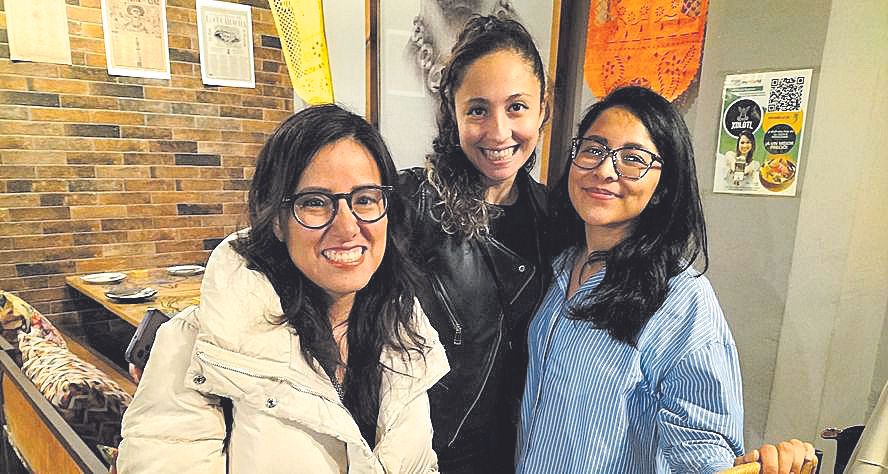 Jéssica Romero, Liliana Ruiz e Indira Hernández.
