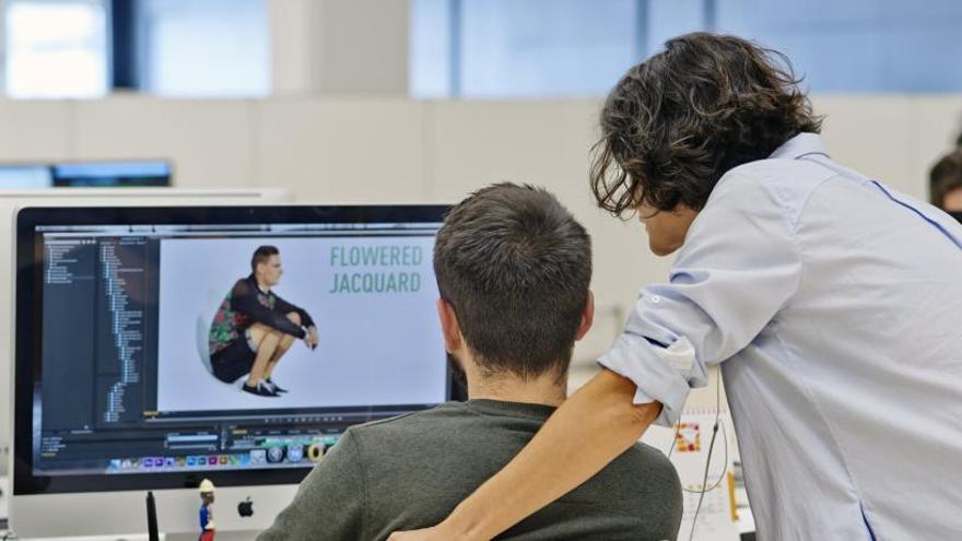 Trabajadores del centro de diseño de Inditex en A Coruña.