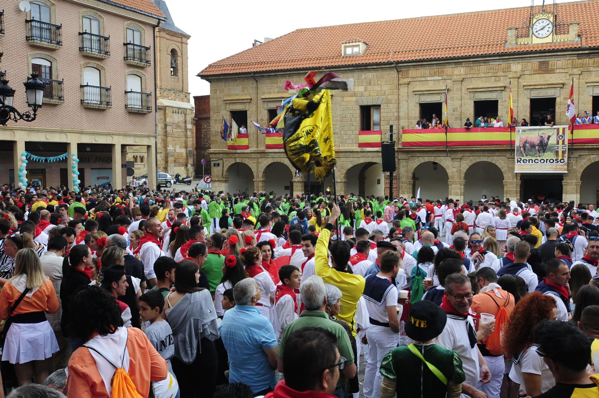 El chupinazo de Rencoroso: Así ha estado la Plaza Mayor de Benavente