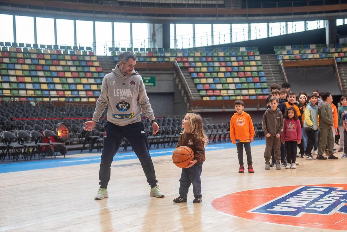 Entrenamiento de puertas abiertas del Leyma en el Coliseum