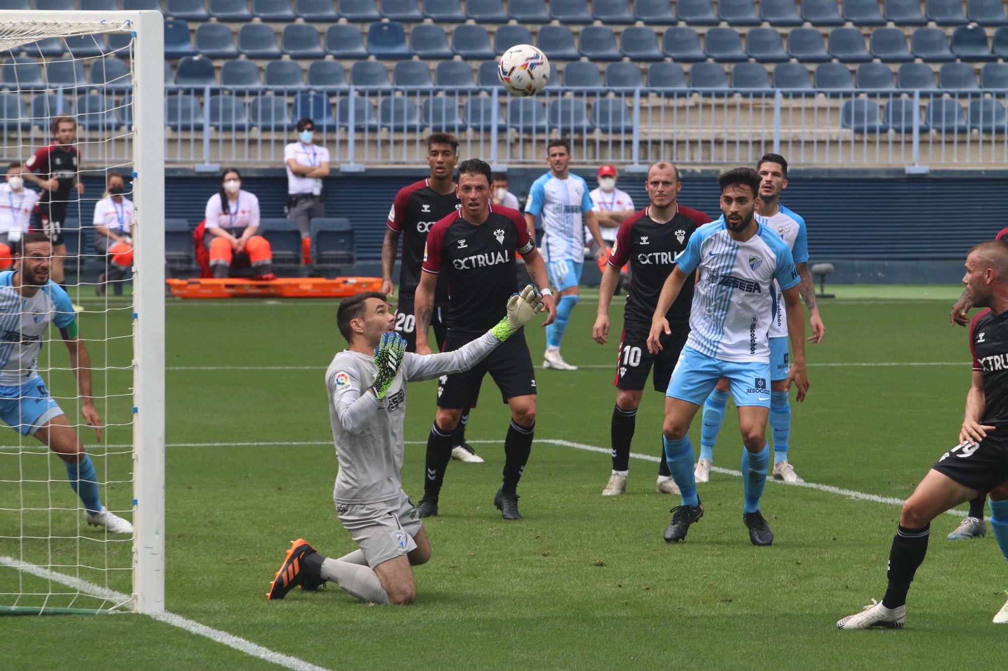 Las imágenes del Málaga CF - Albacete Balompié de LaLiga SmartBank