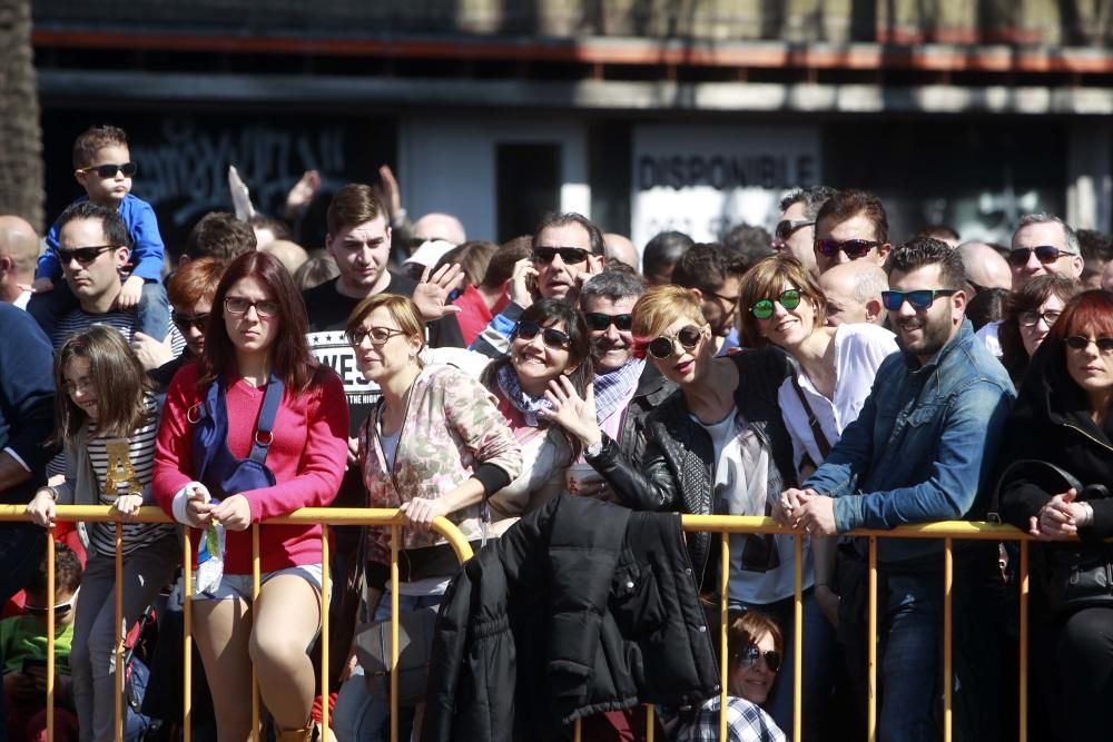 Búscate en la mascletà del 13 de marzo