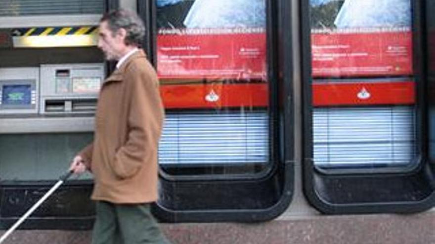 El Banco Santander amplía el 25 por ciento su capital social