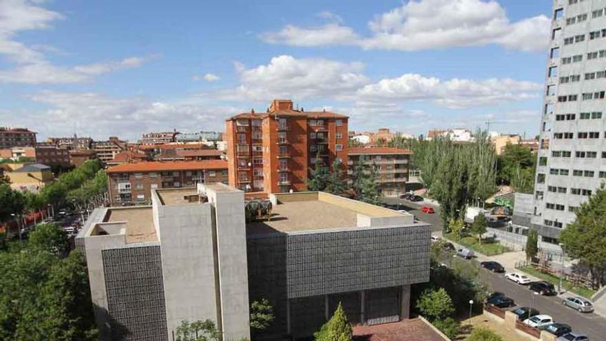 Edificio del Banco de España en la plaza de Cristo Rey.