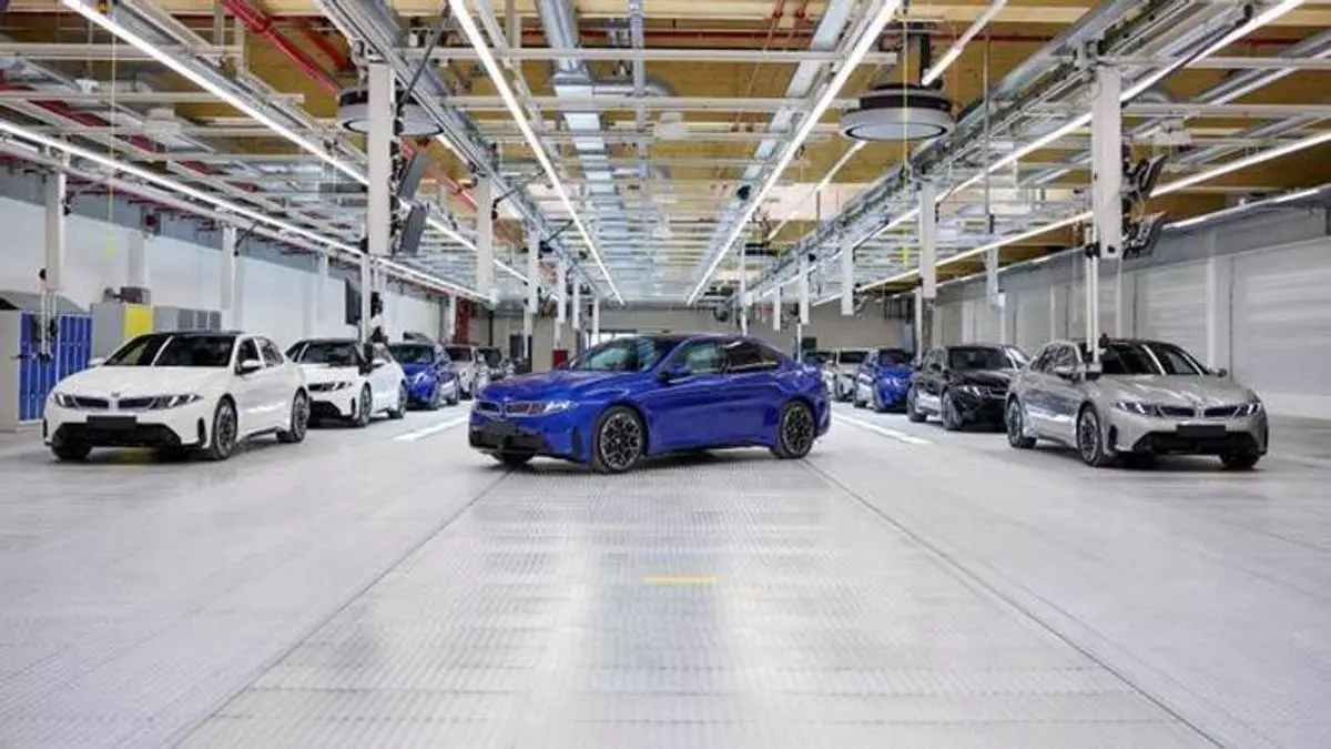 Arranca la producción del nuevo BMW i3, que reconfigura la histórica planta de Múnich