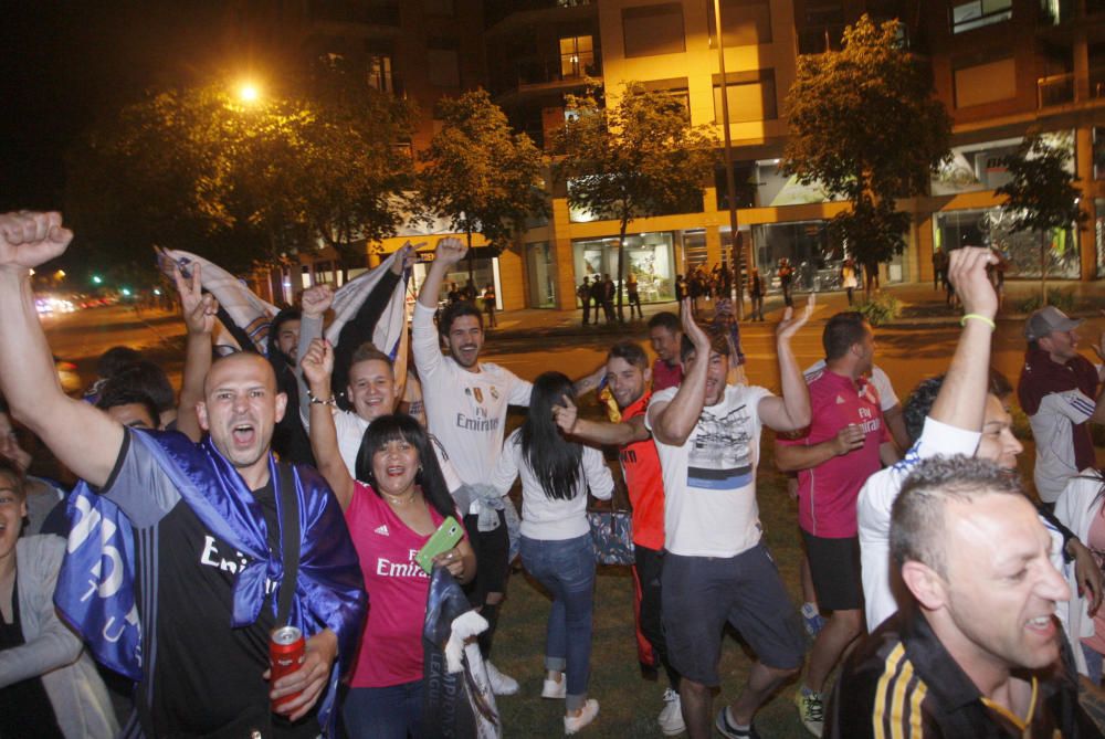 Gironins celebren el títol de lliga del Reial Madrid