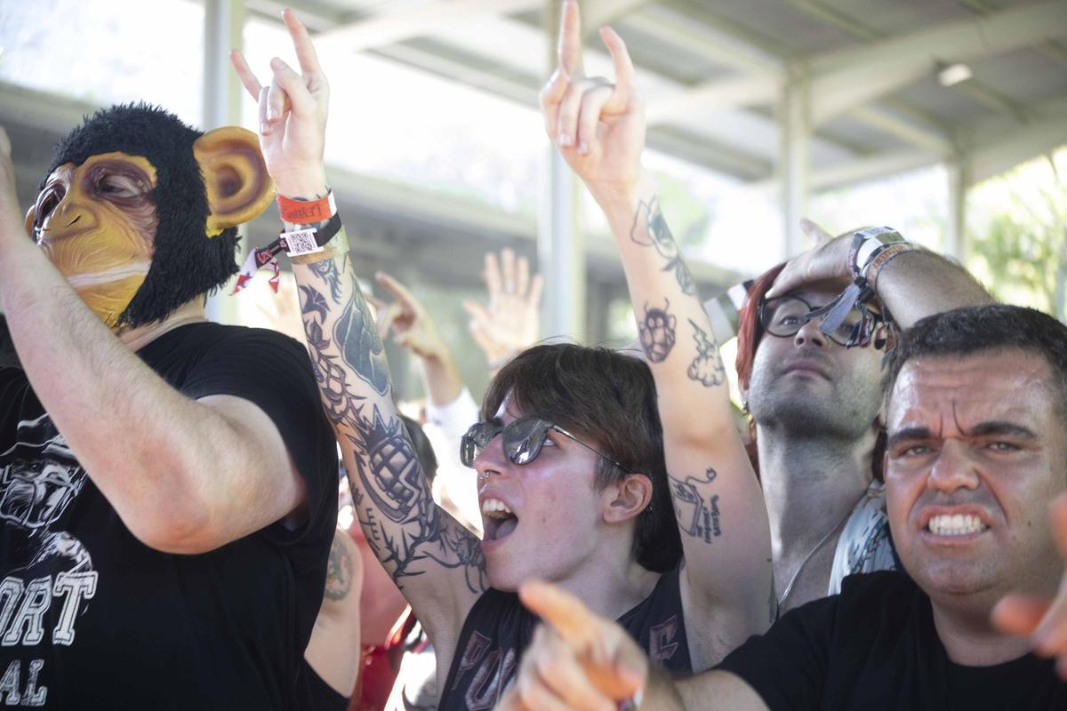 Leyendas del Rock arranca en Villena su edición más ambiciosa y multitudinaria
