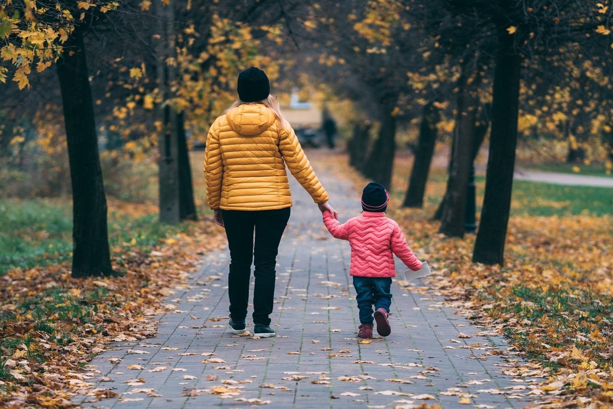 Caminar un kilómetro al día supone realizar hasta dos terceras partes de la actividad física recomendada para los niños.