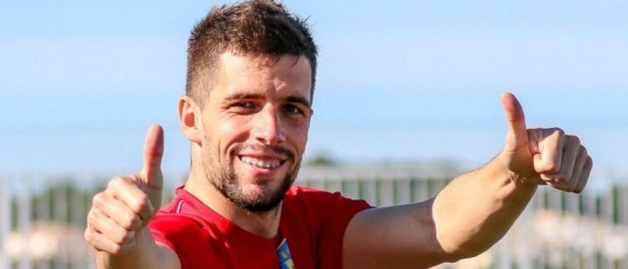 Alberto Górriz sonríe tras anotar un gol. | SDF