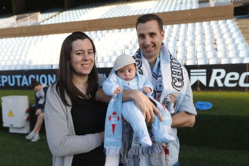 La afición del Celta se calza las botas del jugador número doce