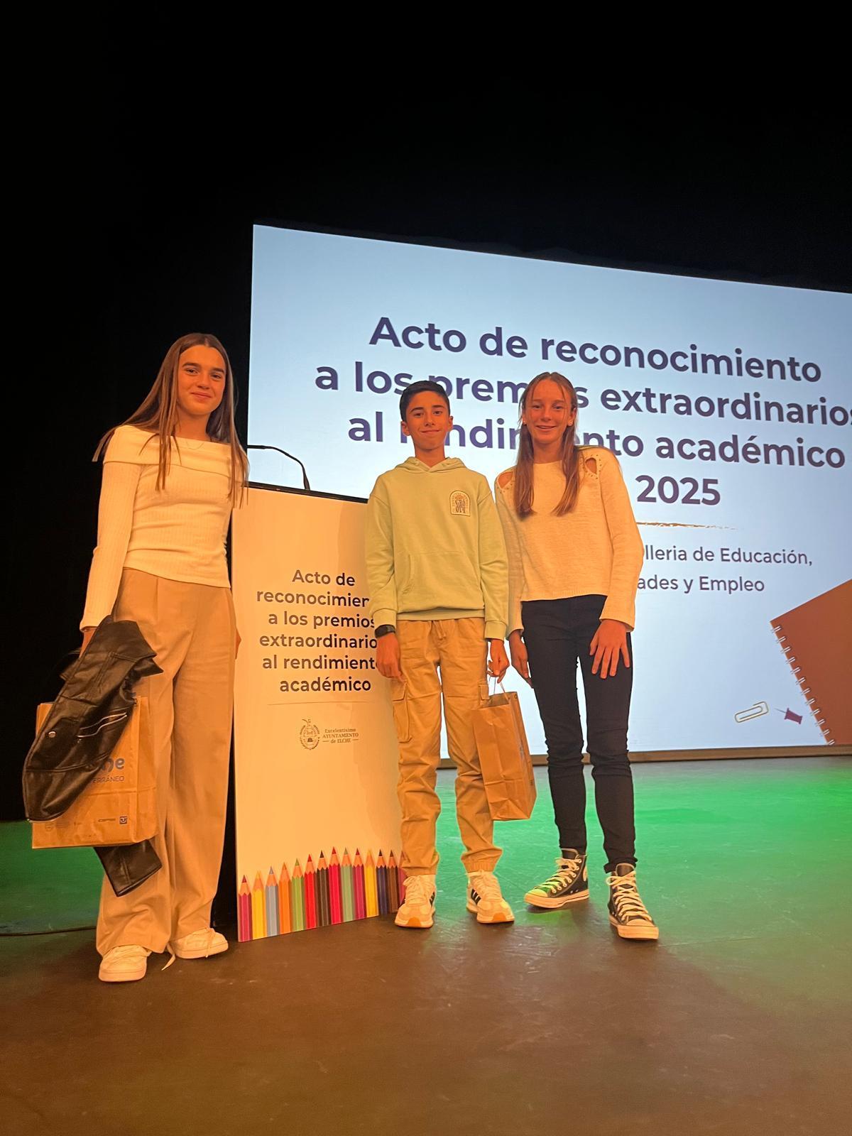 Premios Extraordinarios al Rendimiento Académico de la Comunidad Valenciana en Elche
