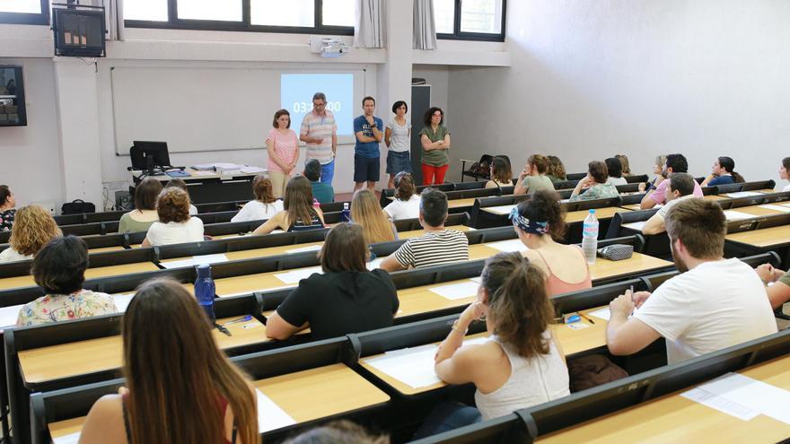 Un opositor a profesor de historia, descalificado por copiar en el examen