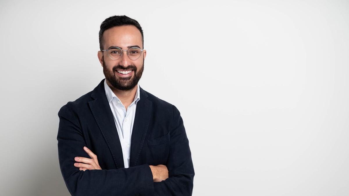Raúl Acosta Armas, representante del partido Agrupación Herreña Independiente (AHI)