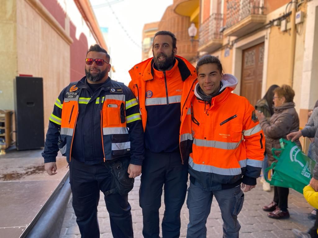 El Campello recupera plenamente la fiesta de Sant Antoni del Porquet con una alta participación popular