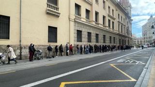 El PP de València denuncia "colas inadmisibles" para tramitar el padrón
