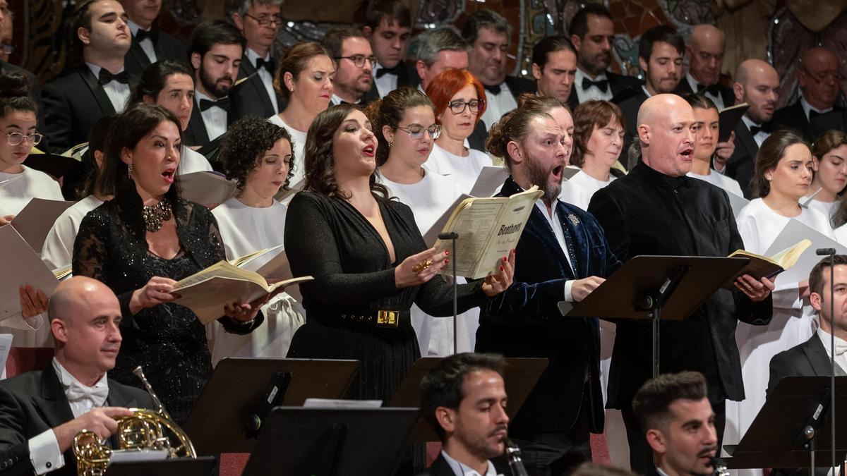 La Orquesta ADDA Simfònica Alicante de la Diputación en el Palau de la Música