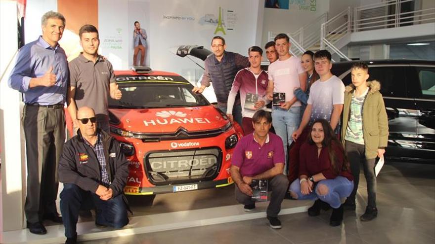 Pepe López presenta el Citroën C3 R5 en Cosersa