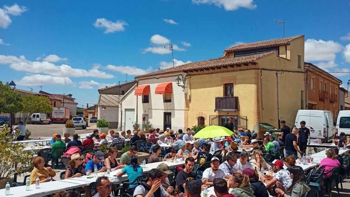 Tagarabuena celebra San Juan el sábado con paella | ROBERTO ASENSIO