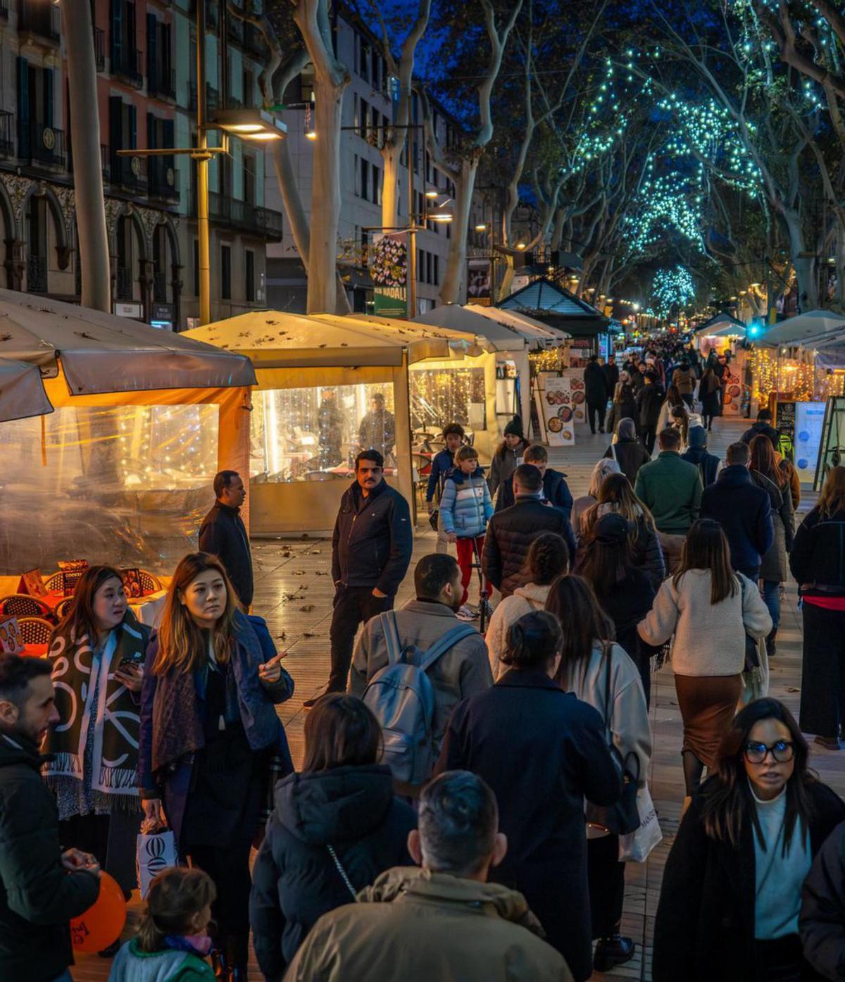 La Rambla guanyarà un 33% d’espai per als vianants després de ressituar les terrasses