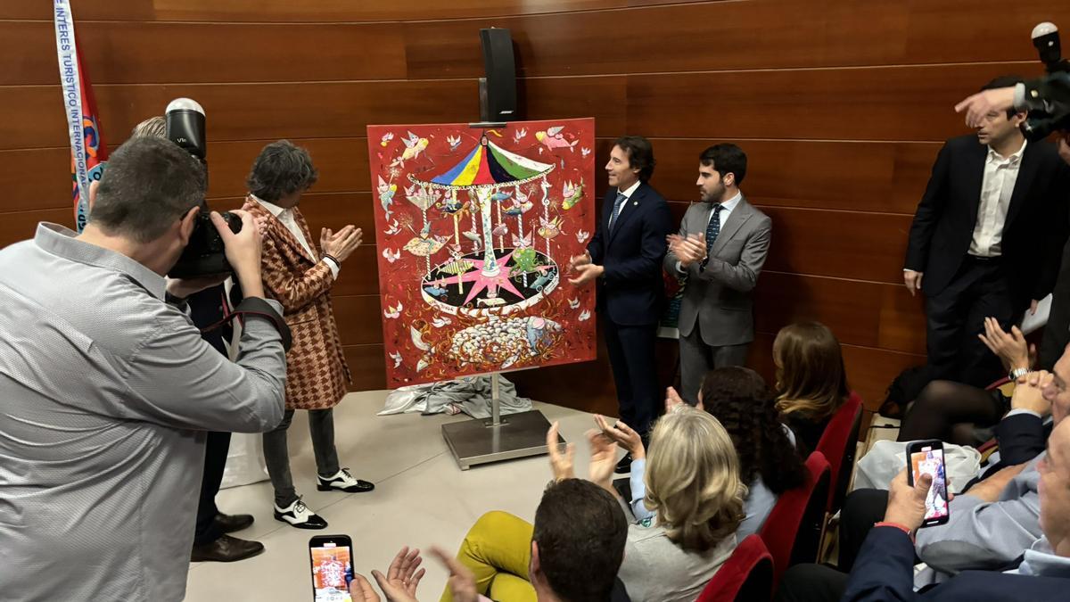 Un momento del descubrimiento del cartel del Entierro de la Sardina 2024 este sábado en el Moneo.