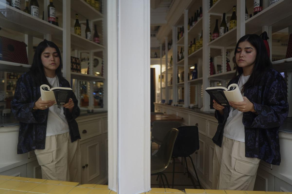 BERNARDITA GALIANA  CO FUNDADORA CLUB LECTURA
