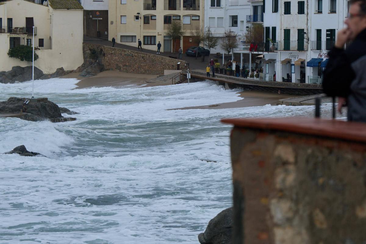 Les imatges del temporal a les comarques gironines