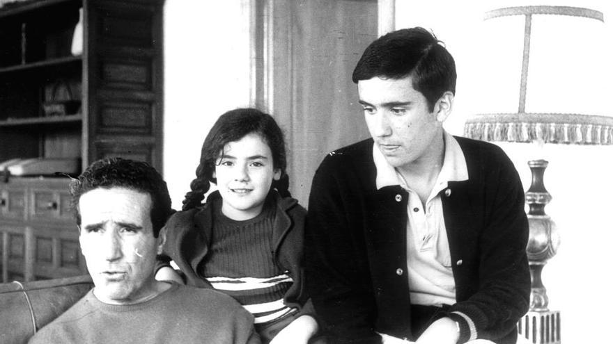 Helenio Herrera, junto a sus hijos.