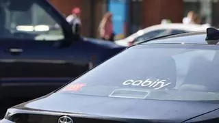 La Comunidad de Madrid recurrirá la concesión de las 8.500 licencias VTC a Cabify: "Nos preocupa que pongan en riesgo el sector del taxi"
