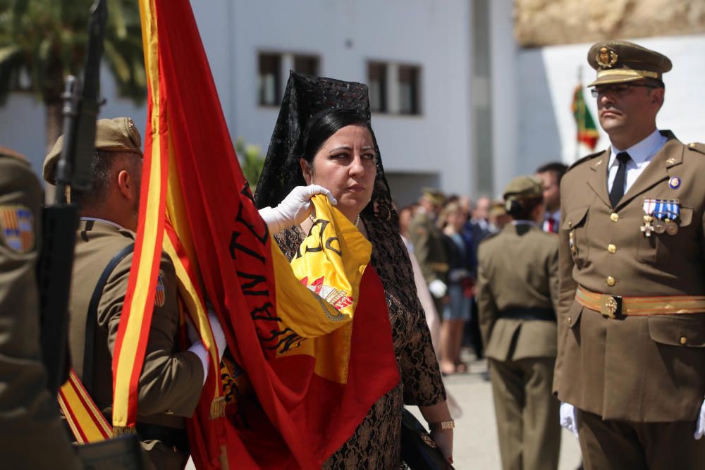 600 civiles juran la bandera en Palma