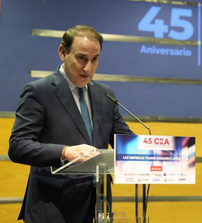 La CEA valora la ejecución del pacto social andaluz tras su primer año