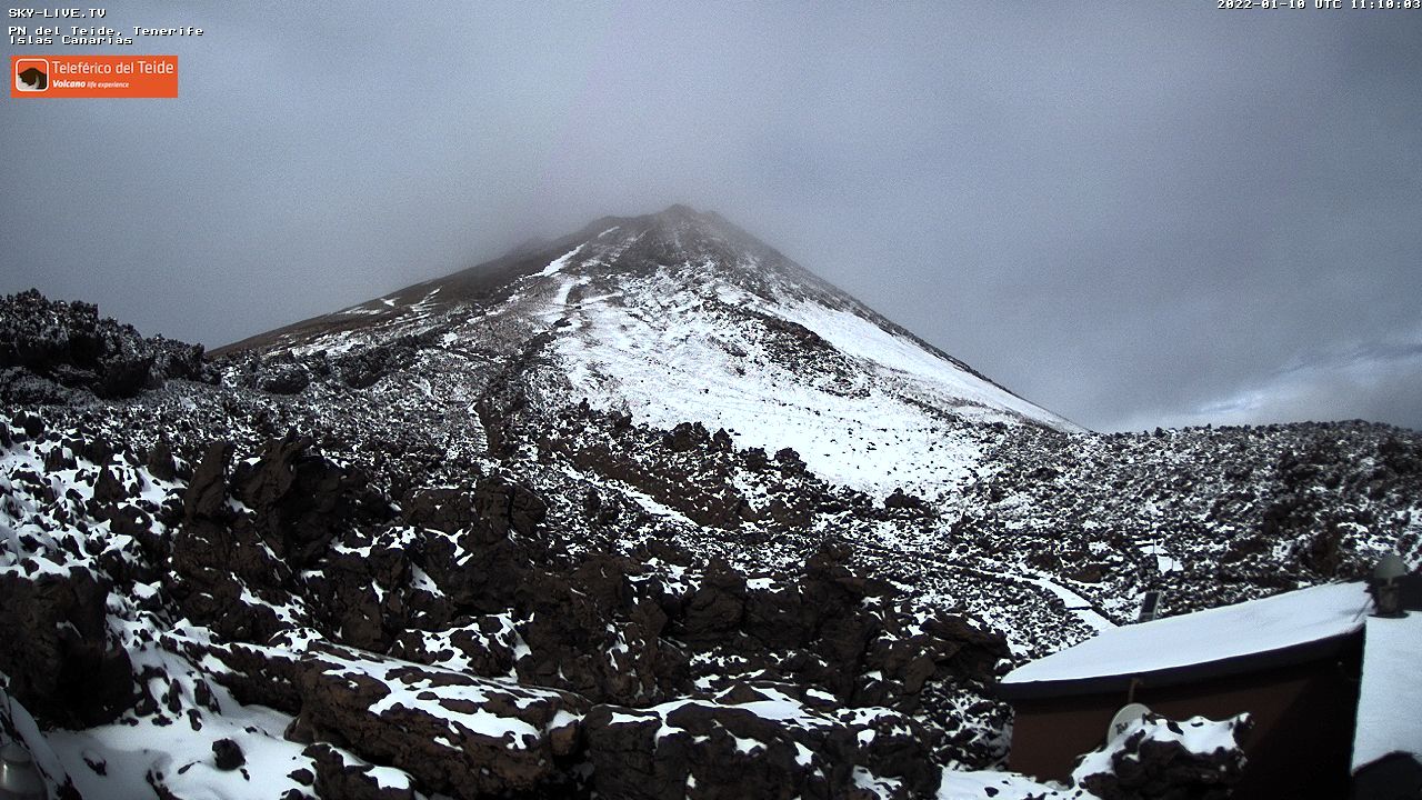 Primera nevada del 2022 en El Teide