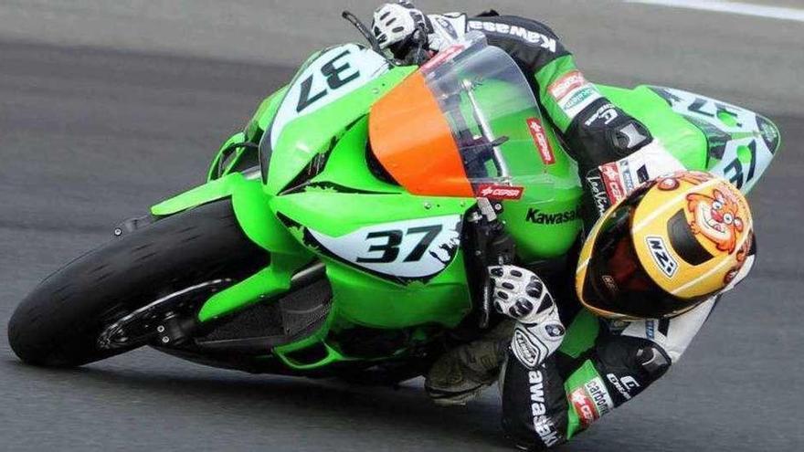 Hugo Moreira, durante la prueba del Campeonato de España de Velocidad de Navarra en 2012. // FdV