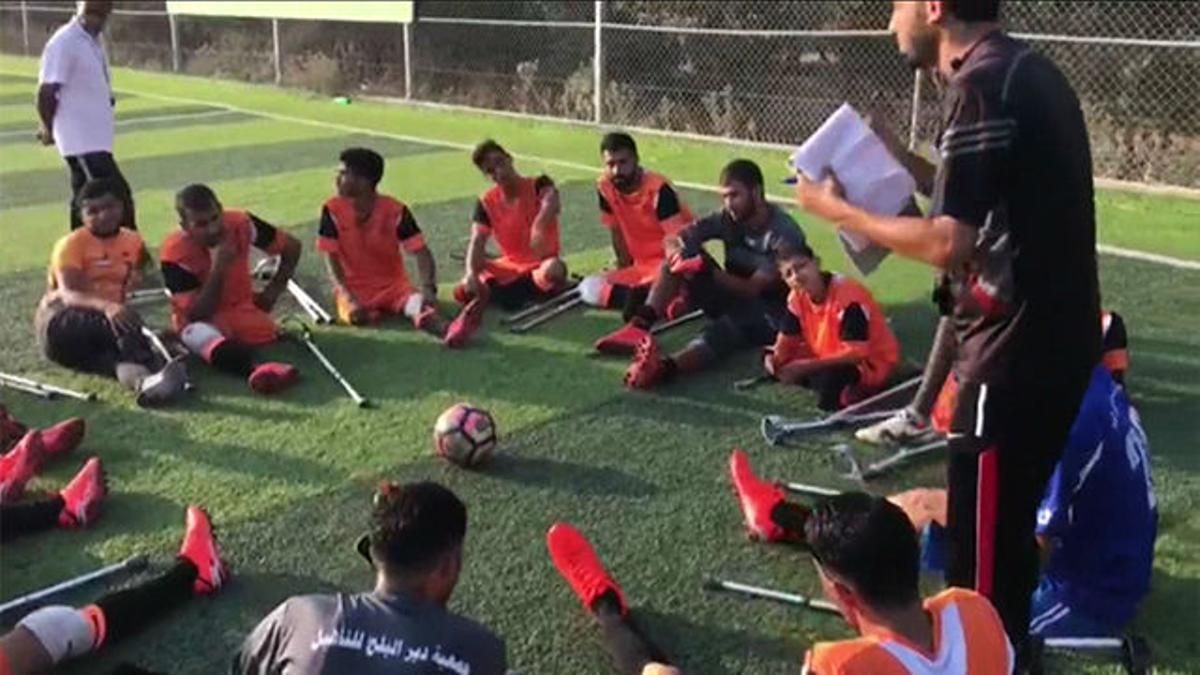 Las muletas, el equipo de fútbol que sobrevivió al conflicto entre la Franja de Gaza e Israel