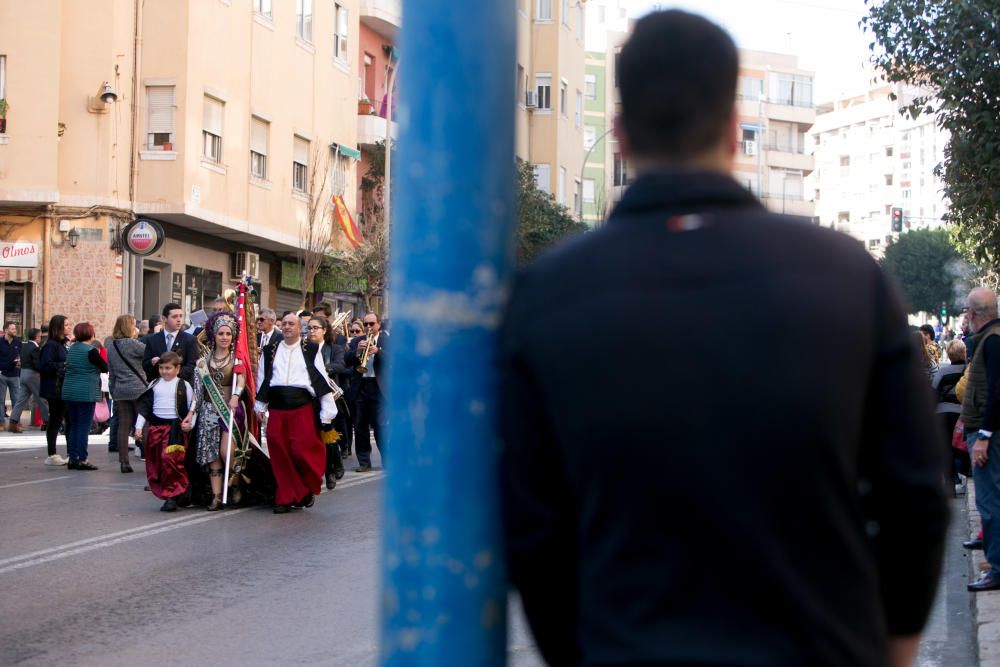 Los Moros y Cristianos de Altozano celebran su Mig Any