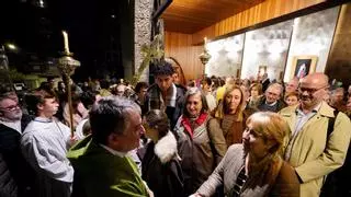 Todo Bueu con su expárroco "Josecho"