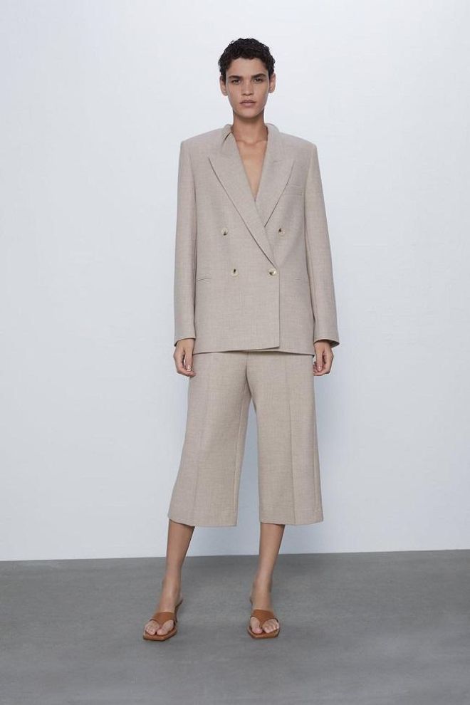 El pantalón palazzo ahora es 'cropped'