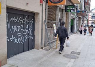 Cuatro grafiteros afrontan un proceso penal por cientos de pintadas en Mieres